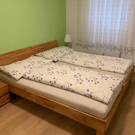 Studios With Kitchenette Бирсфельден Экстерьер фото