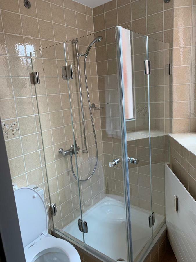 Studios With Kitchenette Бирсфельден Экстерьер фото